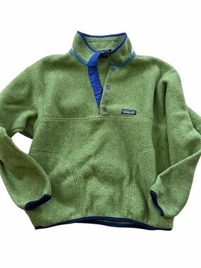 Patagonia Green Crewneck Fleece with Blue Trim S-M